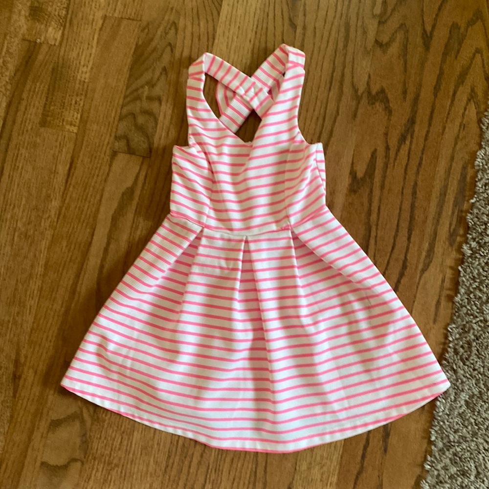 Super cute hot pink stripe bow 4T Zunie Dress